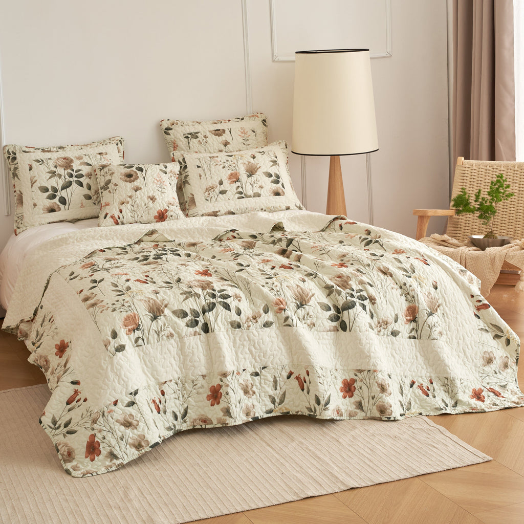 Enchanted Meadow Quilt Set