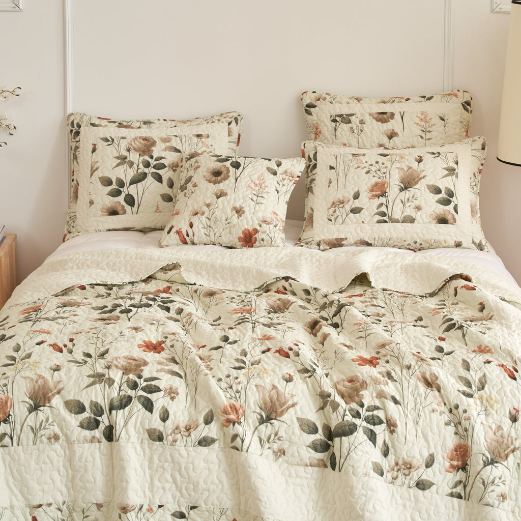 Enchanted Meadow Quilt Set
