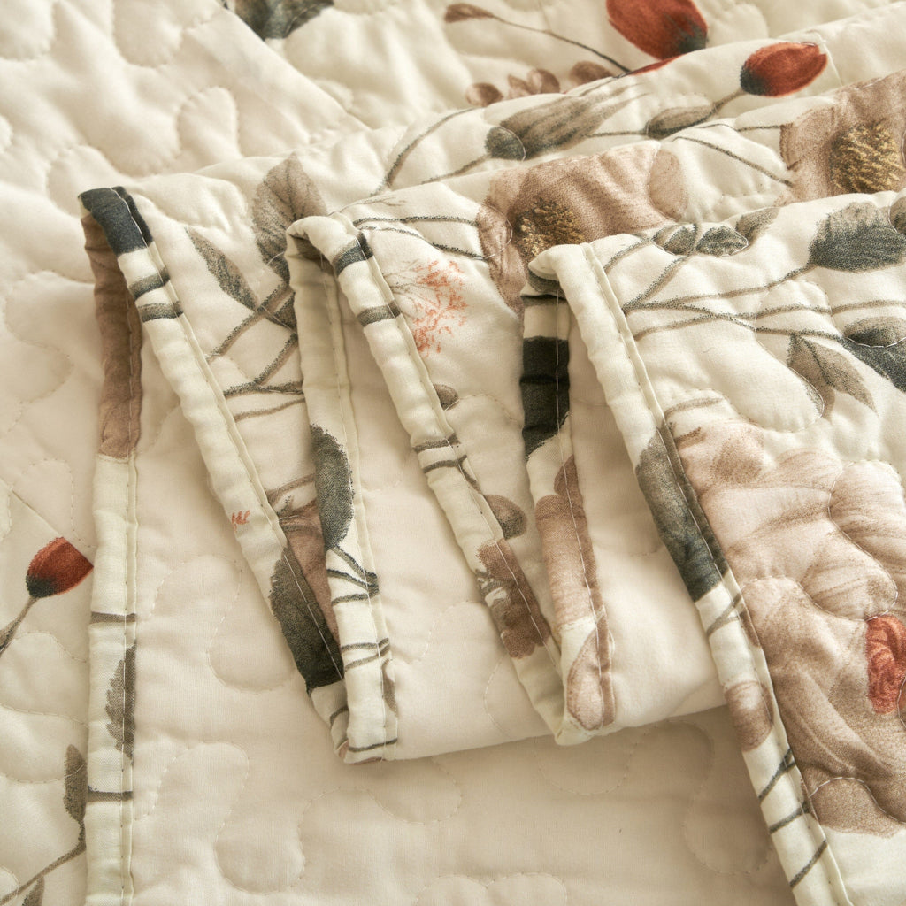 Enchanted Meadow Quilt Set