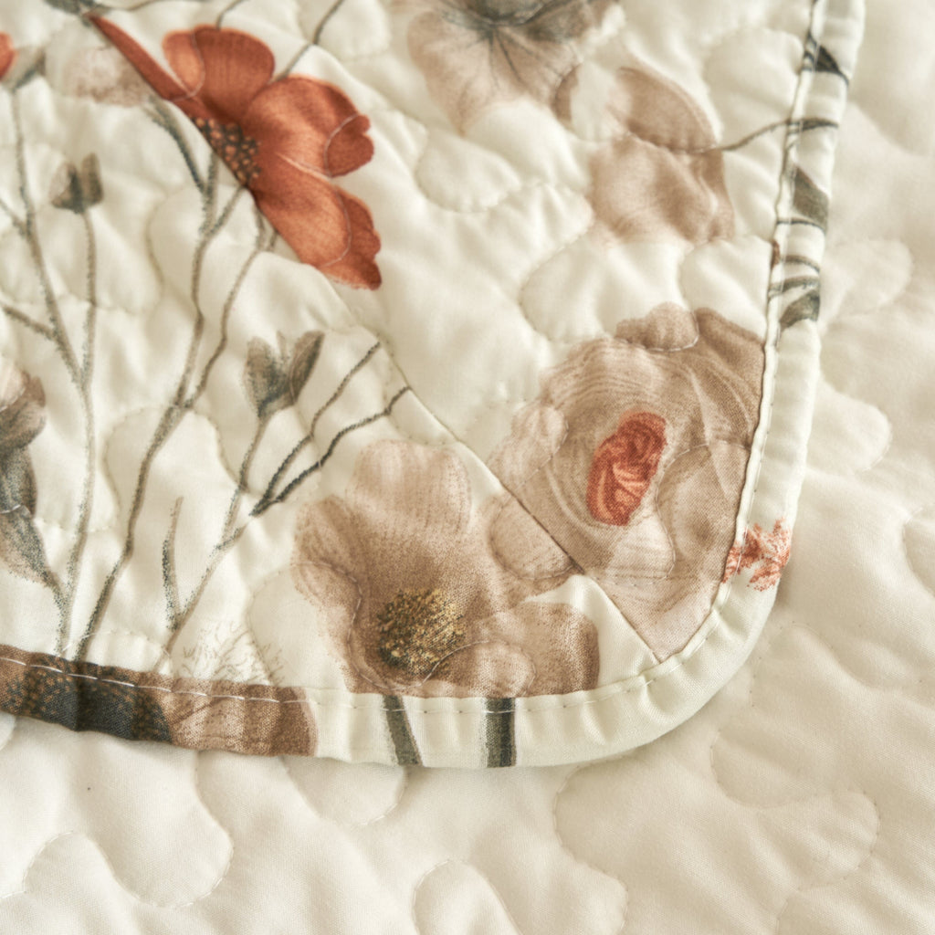 Enchanted Meadow Quilt Set