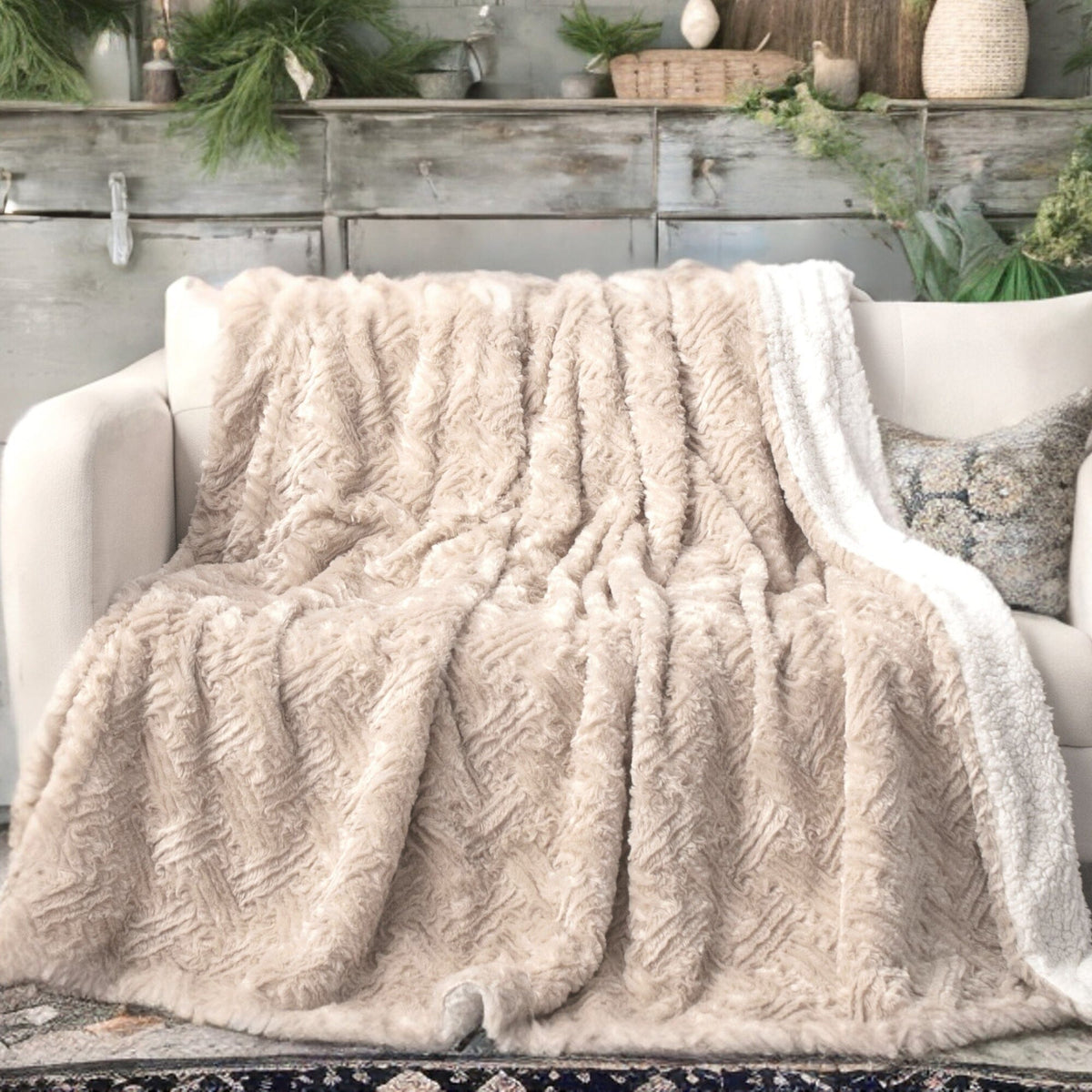 Champagne Ivory Faux Fur Throw Blanket