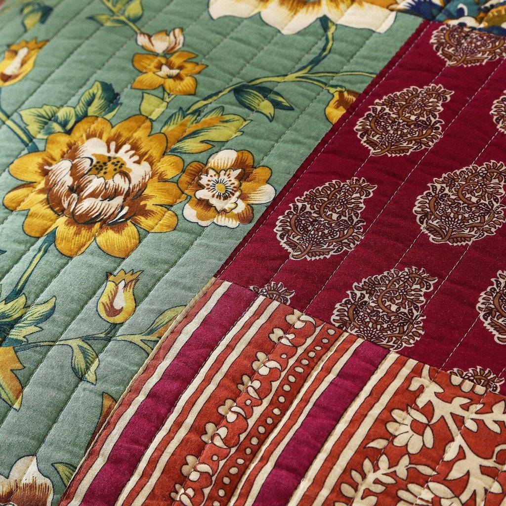 Dark Elegance Patchwork Bedspread Set