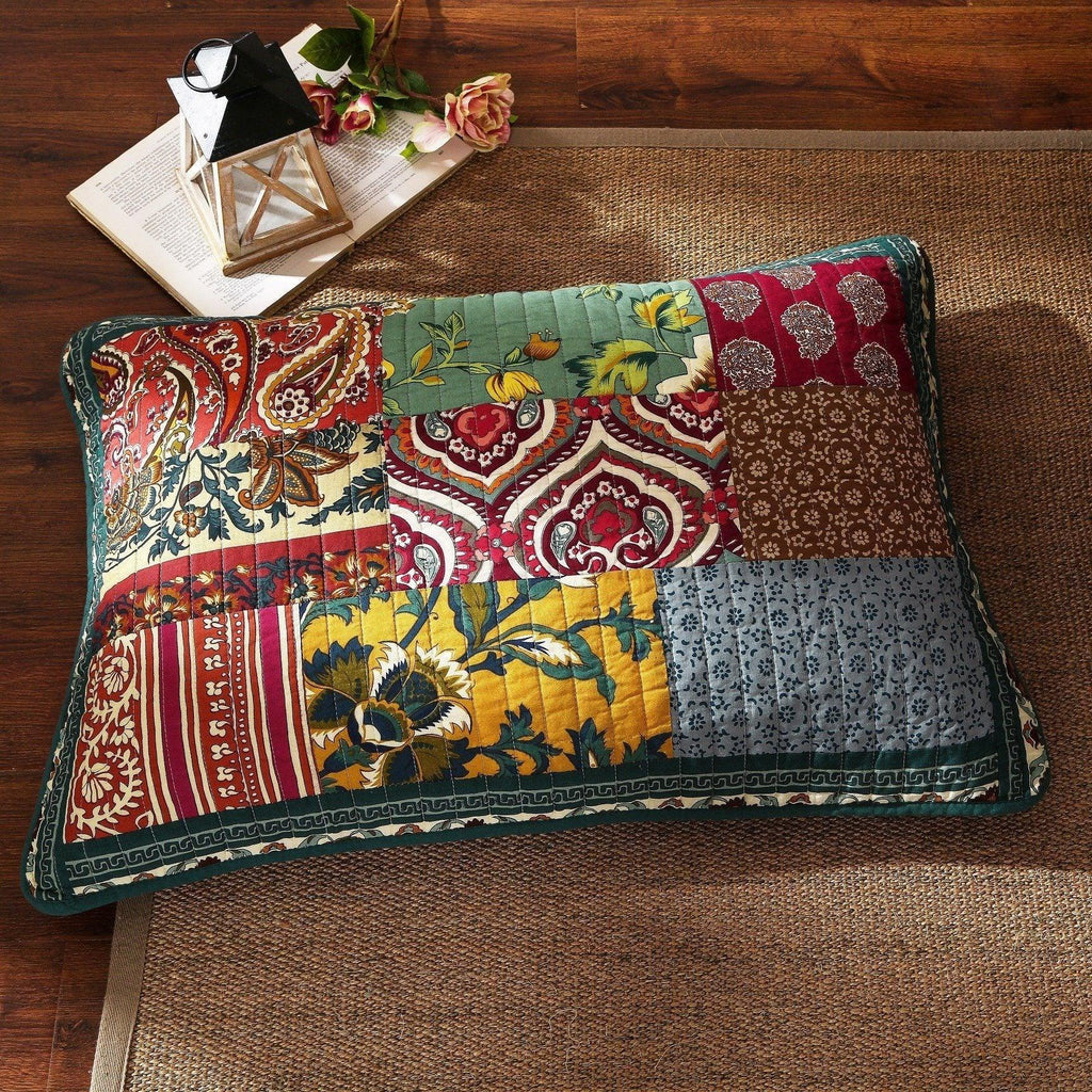 Dark Elegance Patchwork Bedspread Set