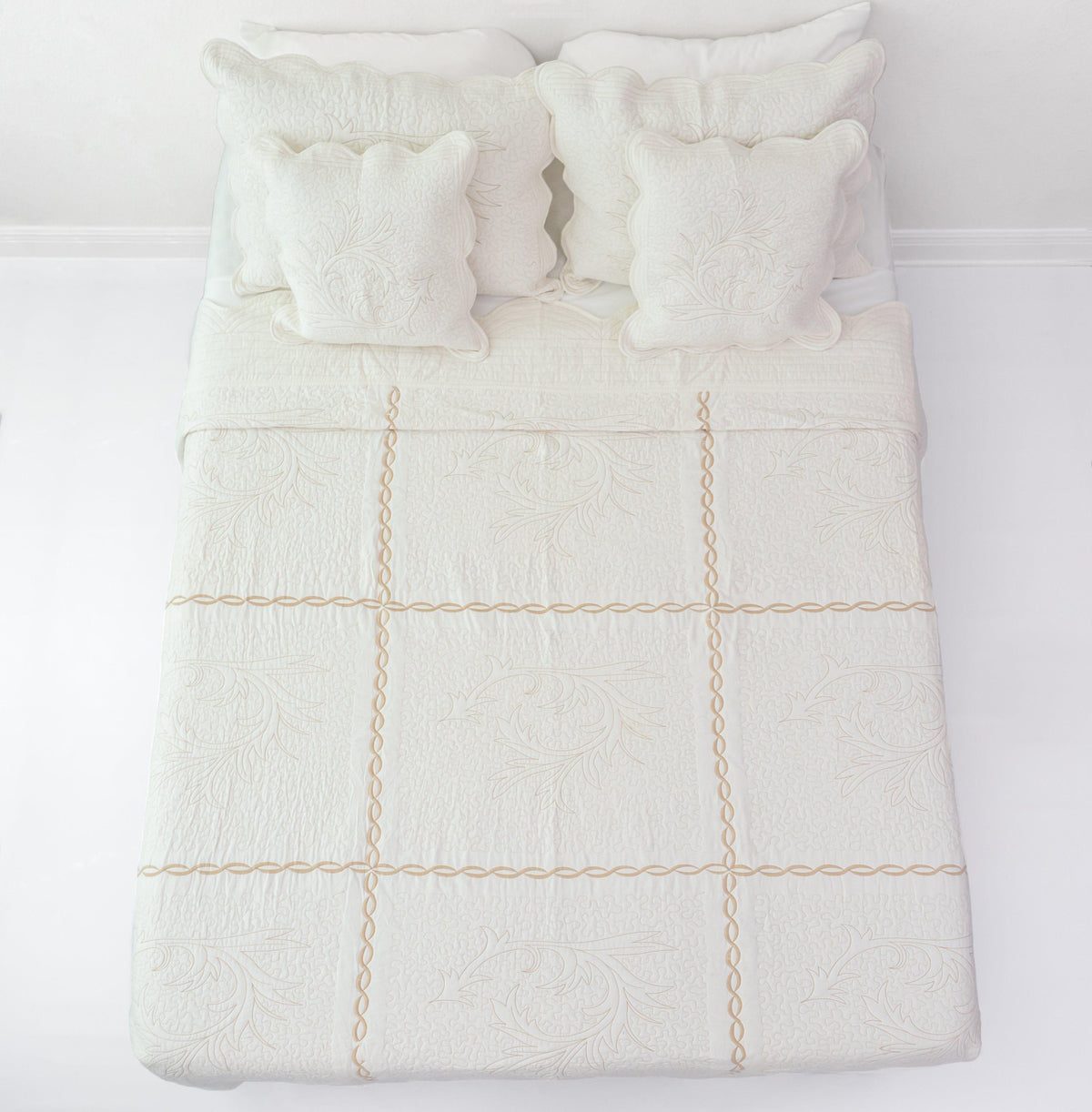 King Size Ivory White Bohemian Coverlet Set